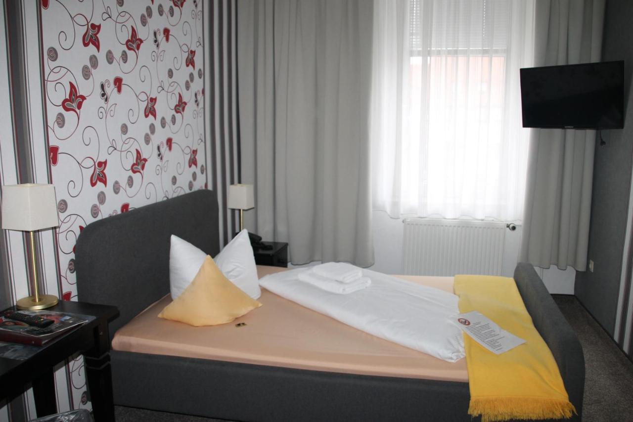 Boulevardhotel Saengerstadt - Alle Zimmer Klimatisiert Finsterwalde Luaran gambar